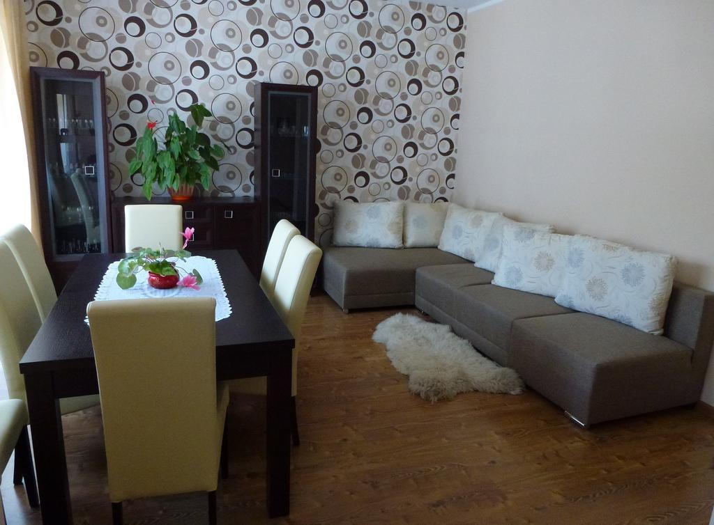 Pokoje Goscinne Vida Krynica-Zdrój Exterior foto