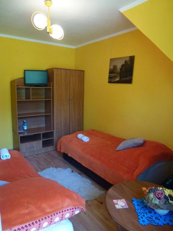 Pokoje Goscinne Vida Krynica-Zdrój Zimmer foto